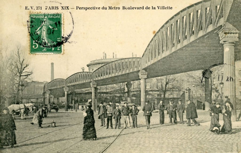 1338145771-Paris-Metro-La-Villette-Rond-Point-de-27-DL.jpg